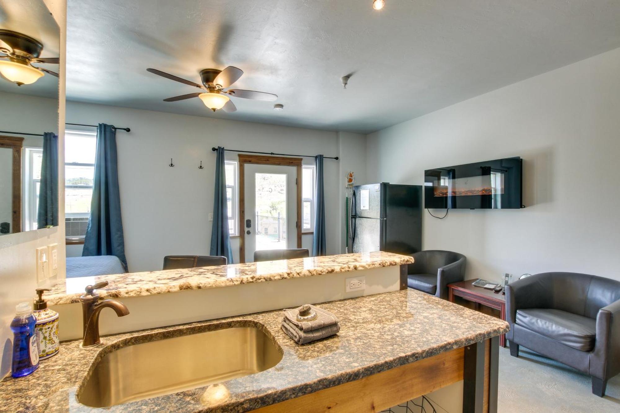 Lava Hot Springs Studio With Deck Walk To Hot Pools Екстериор снимка